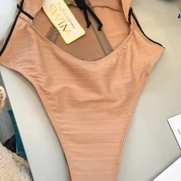 Trade w Limu33yahoo ❤️ For the love and lemons swimsuit n opal bundle - Picture 6 of 9